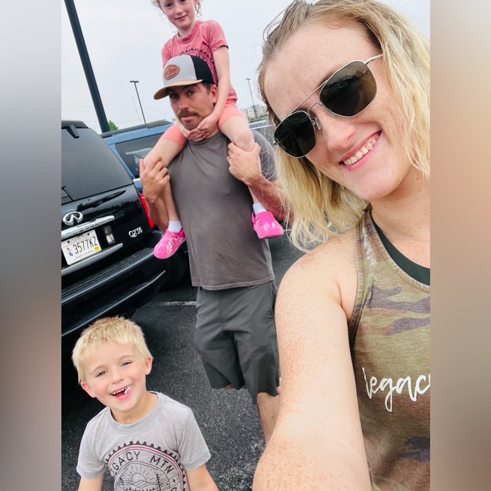 Meet your Posher, Kimberly